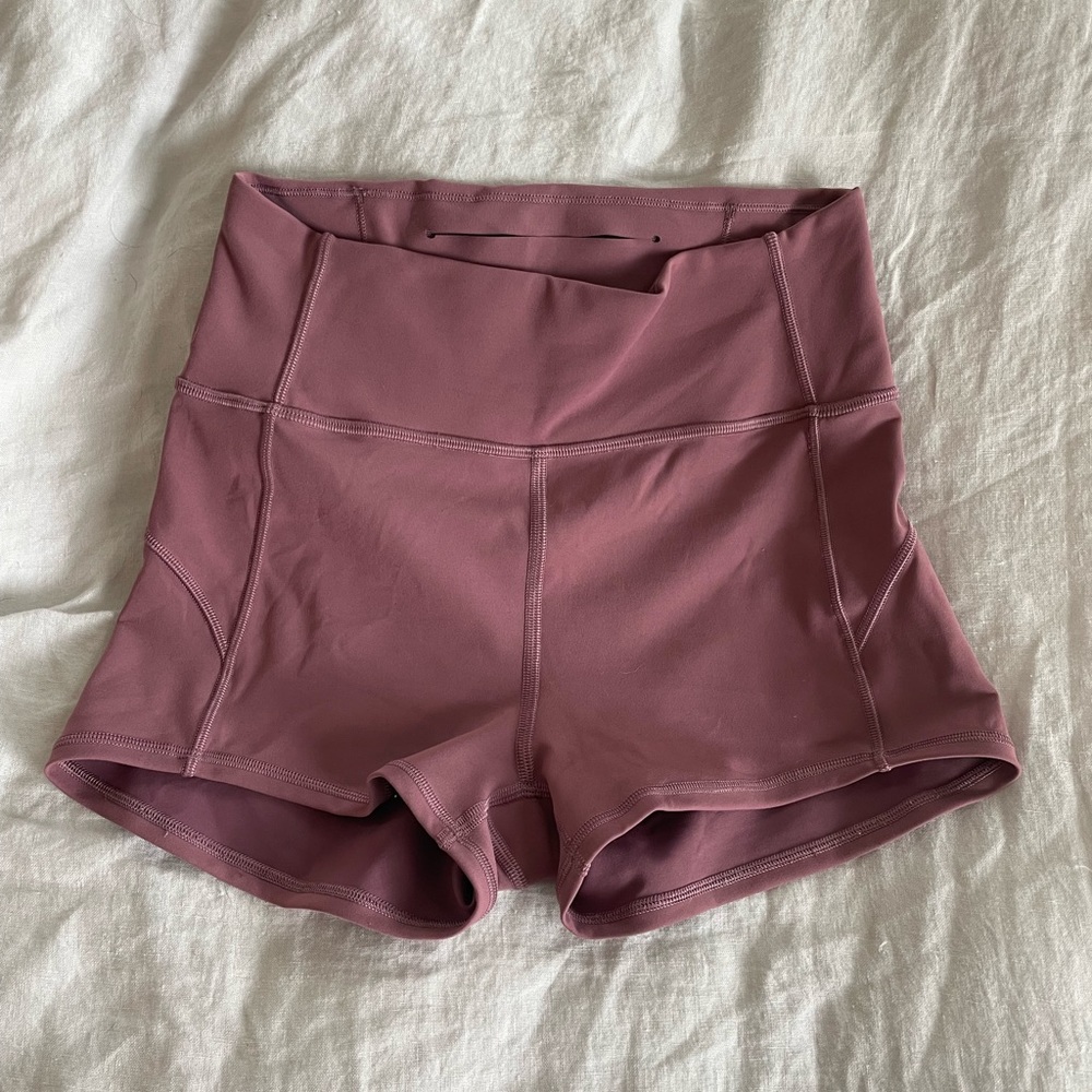 Lululemon Wunder Under Shorts - Mauve